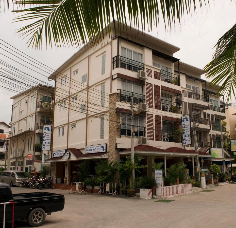Bluebird Inn Pattaya Luaran gambar